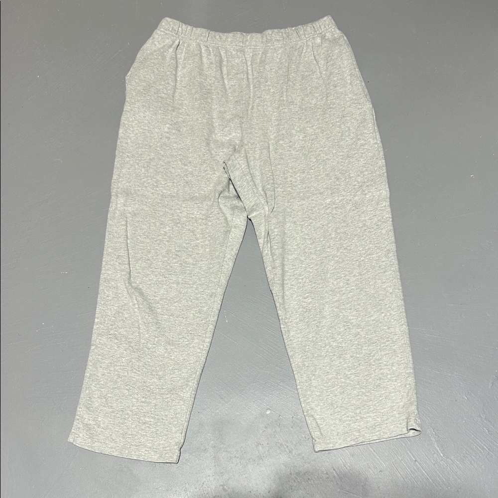 Gray Sweatpants with Pockets (Men’s Large)